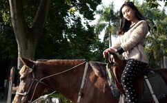 日本美女搞基视频